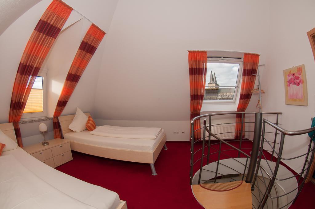 Haus Siegfried Appartements Ксантен Номер фото