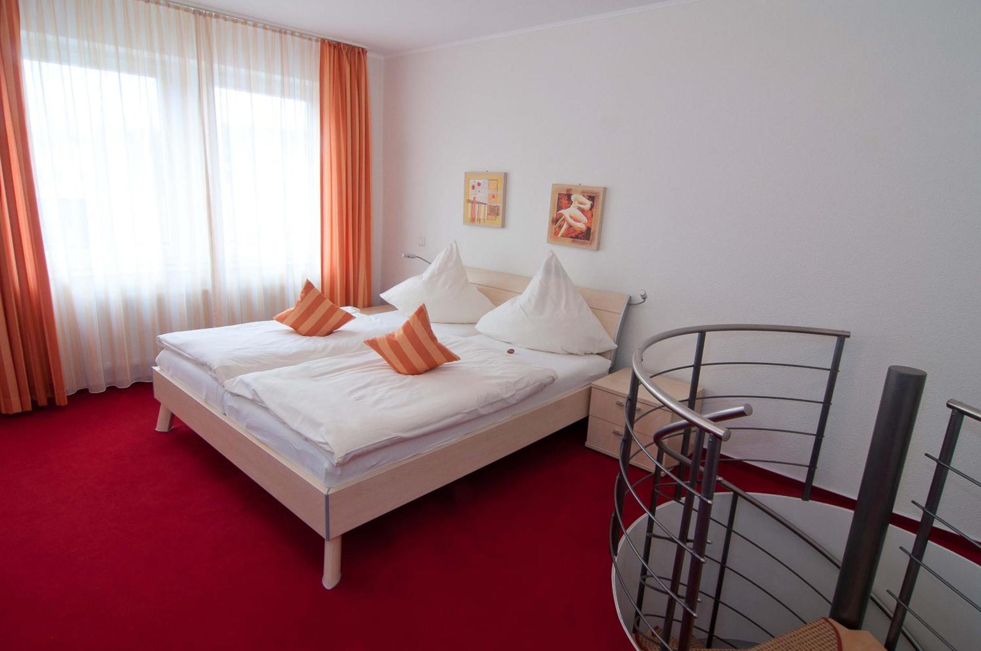 Haus Siegfried Appartements Ксантен Экстерьер фото