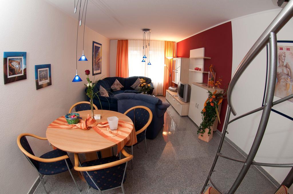 Haus Siegfried Appartements Ксантен Экстерьер фото